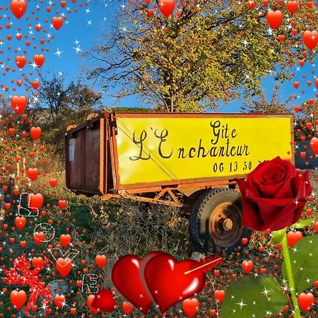 L'enchanteur Hébergement de vacances *