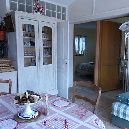 Hébergement de vacances L'enchanteur *